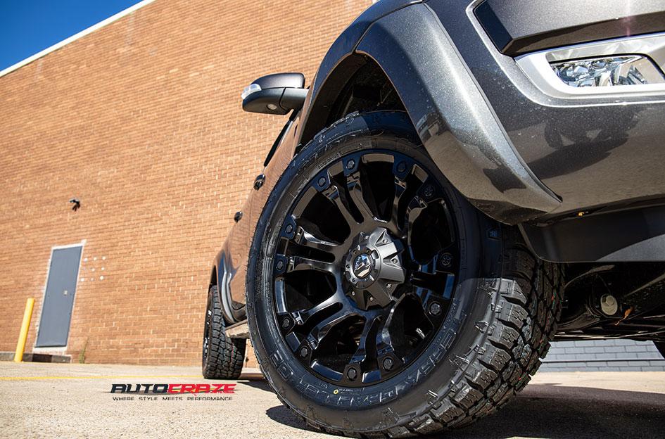 FORD-RANGER-VAPOR-MATTE-BLACK